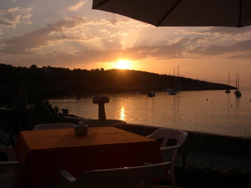 S'Arenal Apartments Portinatx Dış mekan fotoğraf